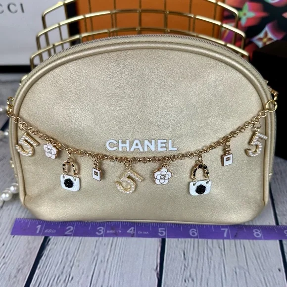 CHANEL gold metallic Crossbody pouch with bag charm and pearl chain - Picture 15 of 16